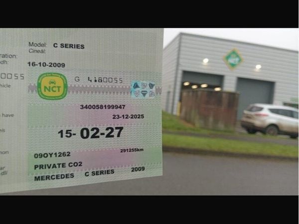 Mercedes-Benz C-Class Saloon, Diesel, 2009, Grey