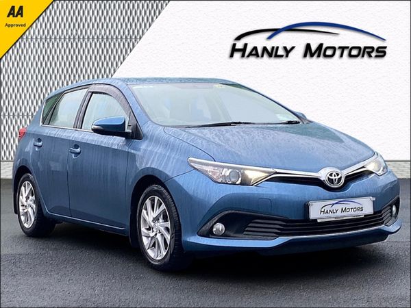 Toyota Auris Hatchback, Diesel, 2016, Blue