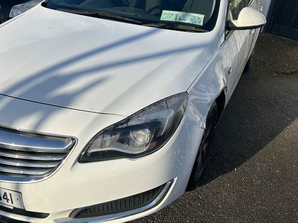 Opel Insignia Estate, Diesel, 2014, White