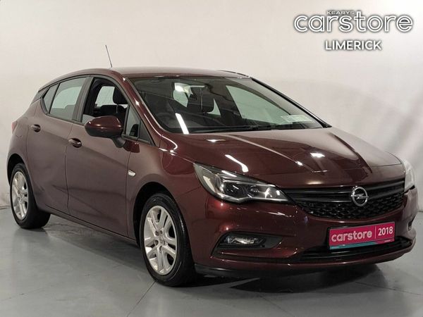 Opel Astra Hatchback, Petrol, 2018, Red