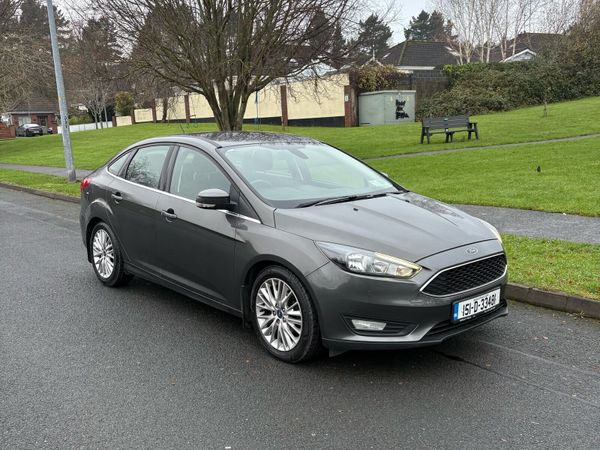 Ford Focus Saloon, Diesel, 2015, Grey