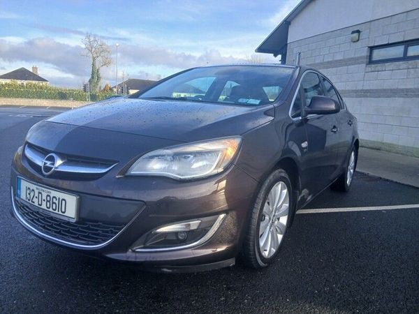 Opel Astra Saloon, Petrol, 2013, Brown