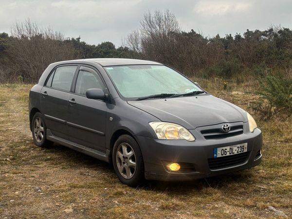 Toyota Corolla Hatchback, Petrol, 2006, Grey