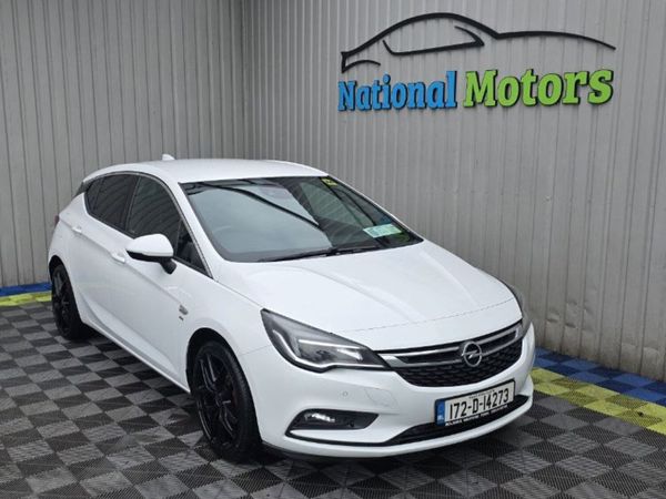 Opel Astra Hatchback, Petrol, 2017, White
