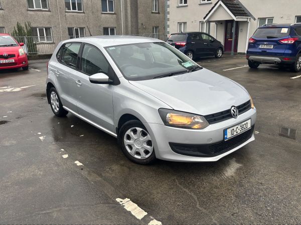 Volkswagen Polo Hatchback, Petrol, 2010, Silver