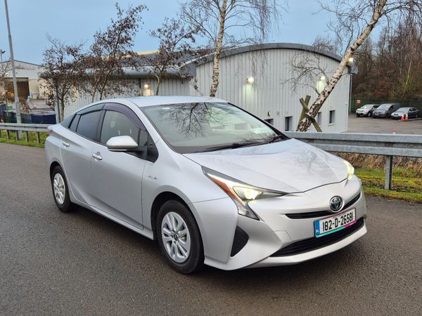 Toyota Prius Hatchback, Petrol Hybrid, 2018, Silver