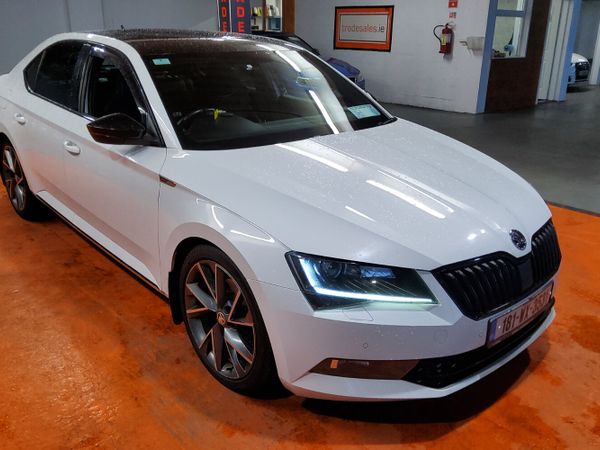 Skoda Superb Hatchback, Diesel, 2018, White