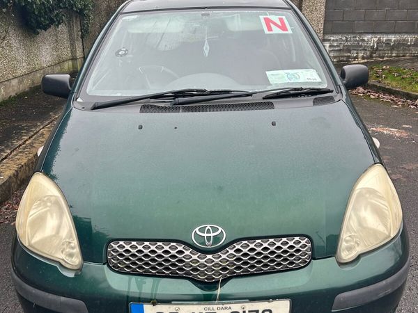 Toyota Yaris Hatchback, Petrol, 2005, Green
