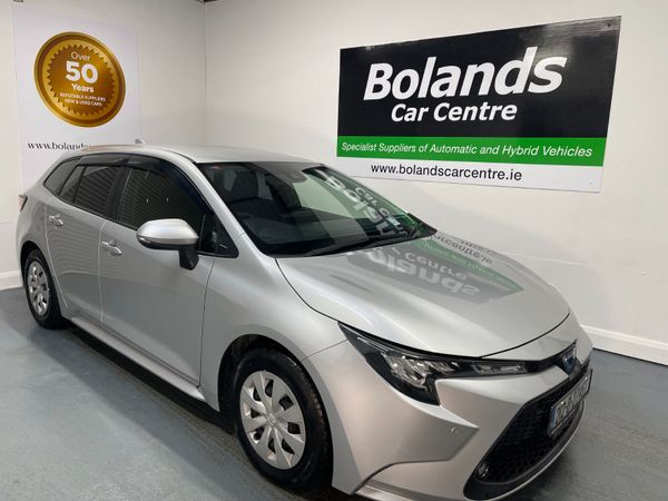 Toyota Corolla Estate, Petrol Hybrid, 2021, Silver