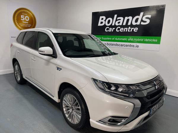 Mitsubishi Outlander SUV, Petrol Plug-in Hybrid, 2019, White