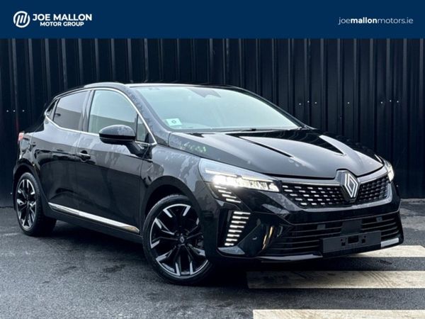 Renault Clio Hatchback, Petrol, 2026, Black