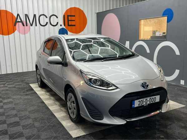 Toyota Aqua Hatchback, Petrol Hybrid, 2020, Silver