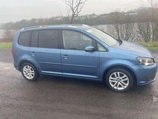 Volkswagen Touran MPV, Diesel, 2011, Blue