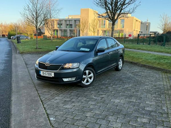 Skoda Rapid Saloon, Diesel, 2015, Grey
