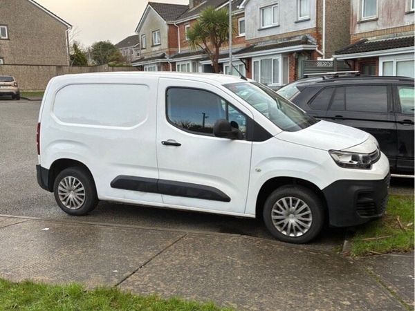 Citroen Berlingo MPV, Diesel, 2020, White