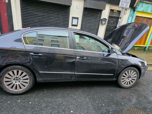 Volkswagen Passat Saloon, Diesel, 2009, Black