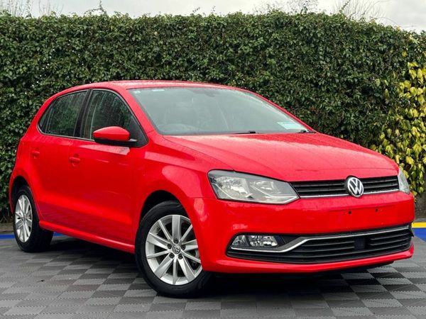 Volkswagen Polo Hatchback, Petrol, 2015, Red