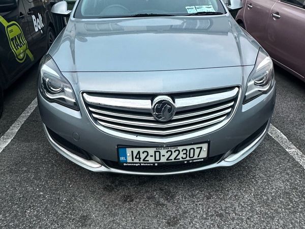 Vauxhall Insignia Hatchback, Diesel, 2014, Silver