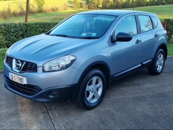 Nissan Qashqai Hatchback, Diesel, 2012, Blue