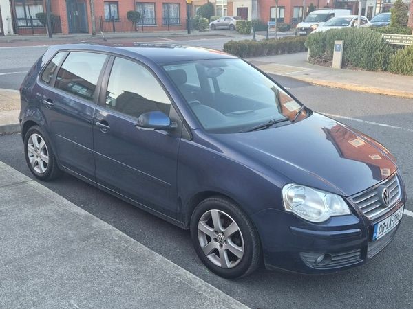 Volkswagen Polo Hatchback, Petrol, 2008, Blue