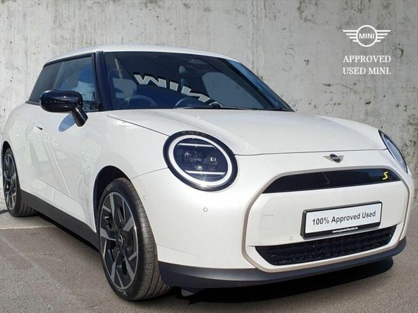 Mini Cooper Hatchback, Electric, 2025, White