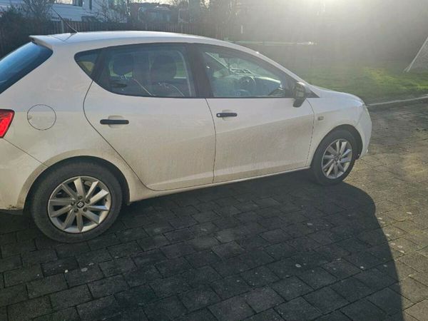 SEAT Ibiza MPV, Petrol, 2016, White