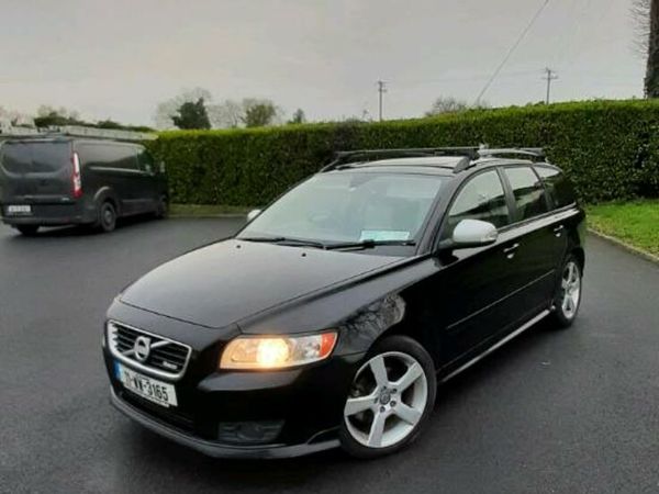 Volvo V50 Estate, Diesel, 2011, Black