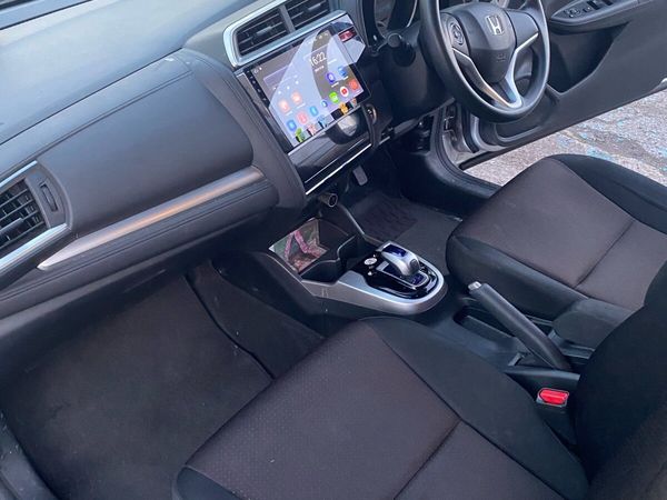 Honda Fit Hatchback, Petrol Hybrid, 2016, Silver