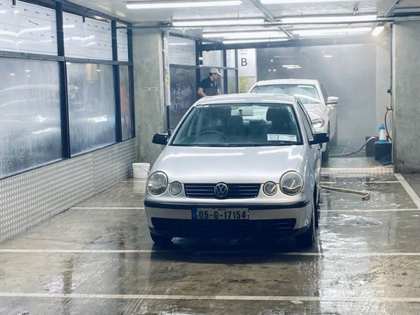Volkswagen Polo Hatchback, Diesel, 2005, Silver