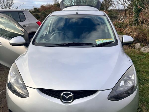 Mazda Demio MPV, Petrol, 2010, Silver