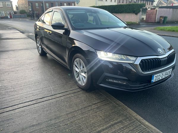 Skoda Octavia Saloon, Diesel, 2020, Black