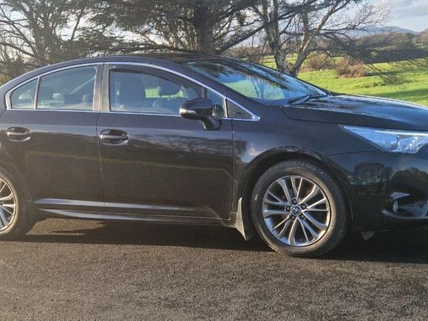 Toyota Avensis Saloon, Diesel, 2018, Black