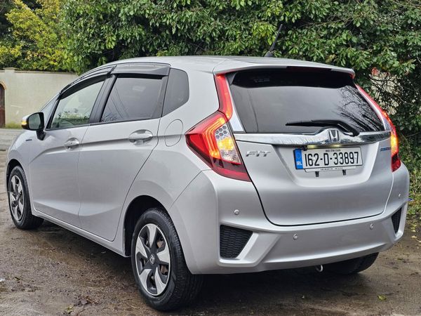 Honda Fit Hatchback, Petrol Hybrid, 2016, Silver