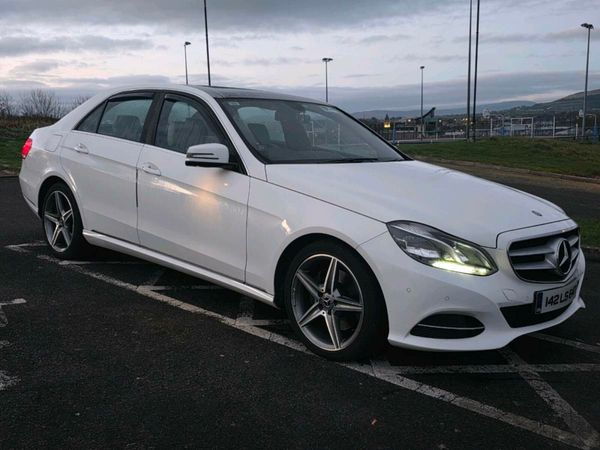 Mercedes-Benz E-Class Saloon, Diesel Hybrid, 2014, White