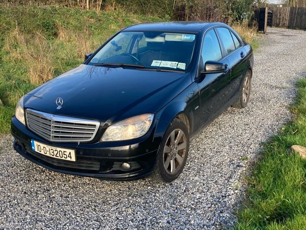 Mercedes-Benz C-Class Saloon, Petrol, 2010, Black