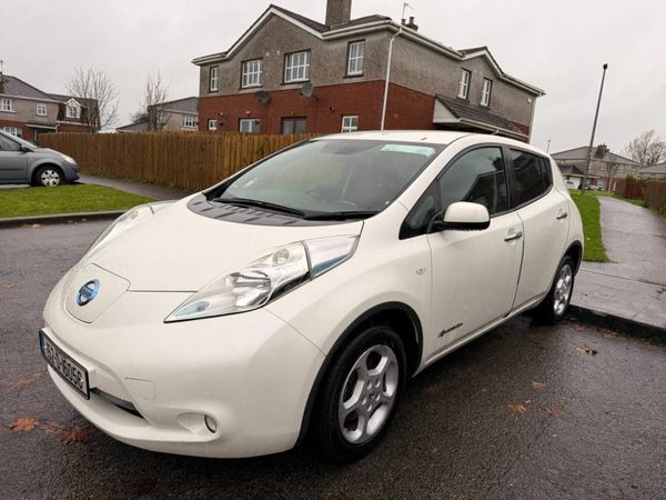Nissan Leaf Hatchback, Electric, 2015, White