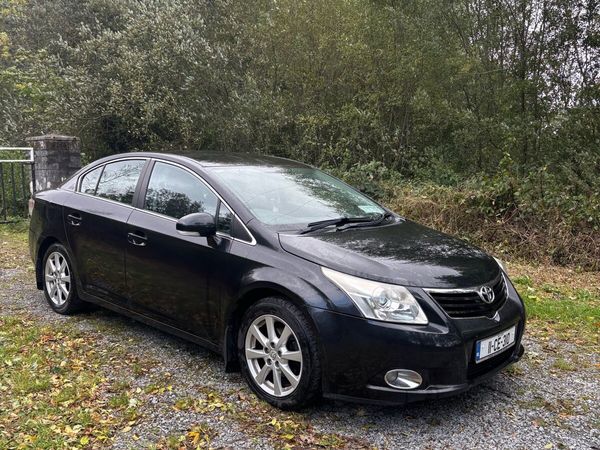 Toyota Avensis Saloon, Diesel, 2011, Black