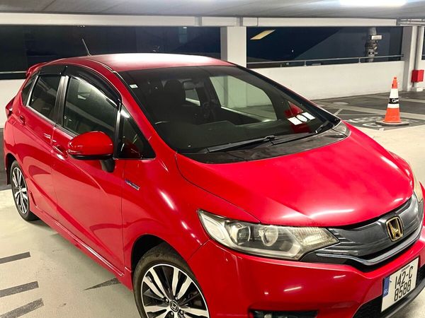 Honda Fit Hatchback, Petrol Hybrid, 2014, Red