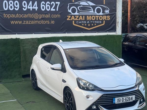 Toyota Aqua Hatchback, Petrol, 2015, White