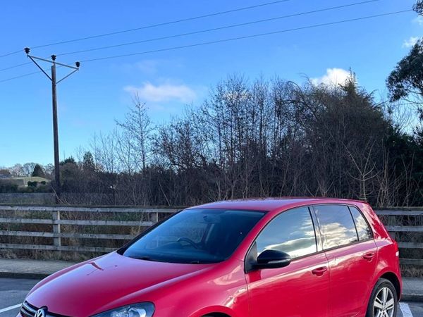 Volkswagen Golf Estate, Diesel, 2012, Red