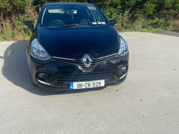 Renault Clio Hatchback, Petrol, 2018, Black