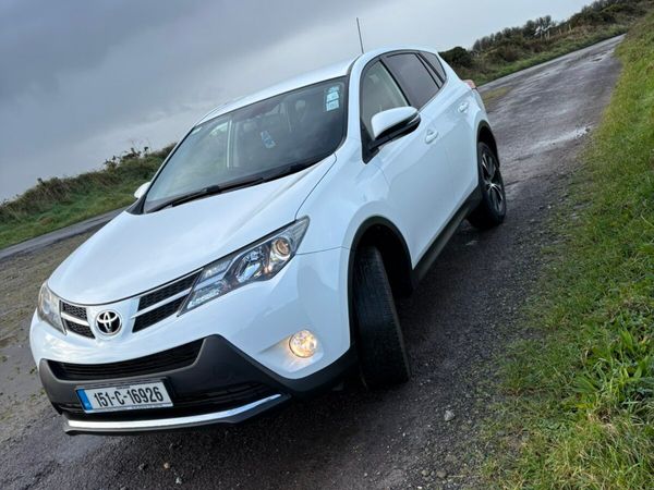 Toyota RAV4 SUV, Diesel, 2015, White