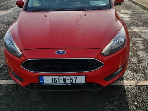 Ford Focus Hatchback, Diesel, 2016, Red