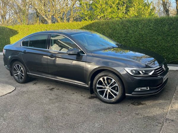 Volkswagen Passat Saloon, Diesel, 2018, Grey