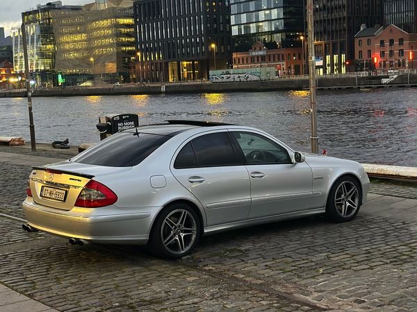 Mercedes-Benz E-Class Saloon, Diesel, 2007, Silver