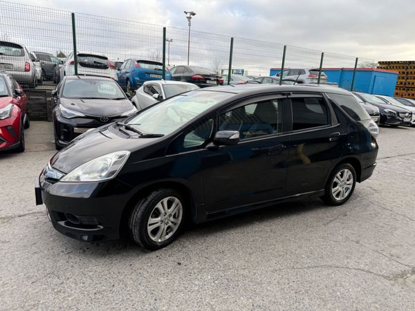 Honda Shuttle Estate, Petrol Hybrid, 2012, Black