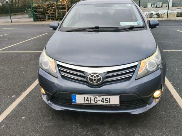 Toyota Avensis Saloon, Diesel, 2014, Blue