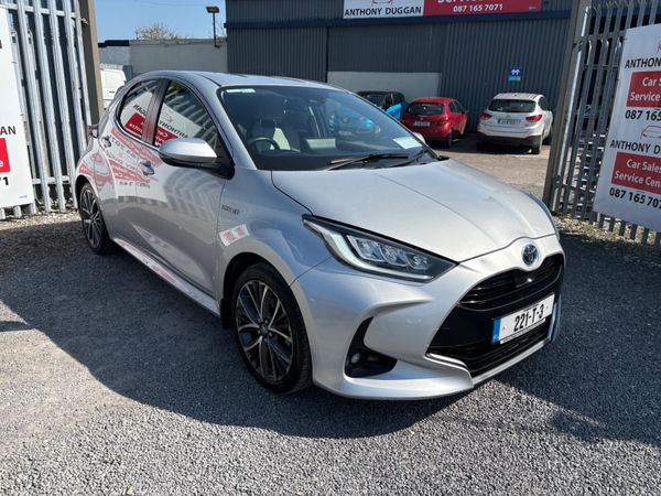 Toyota Yaris Hatchback, Petrol Hybrid, 2022, Grey