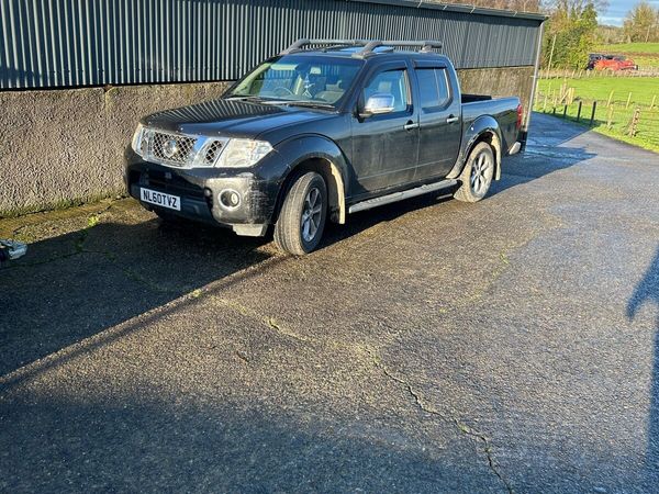 Nissan Navara Pick Up, Diesel, 2010, Black