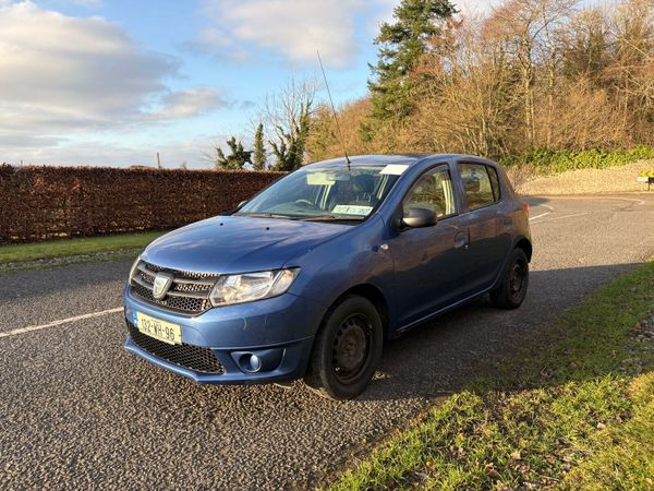 Dacia Sandero Hatchback, Petrol, 2013, Blue